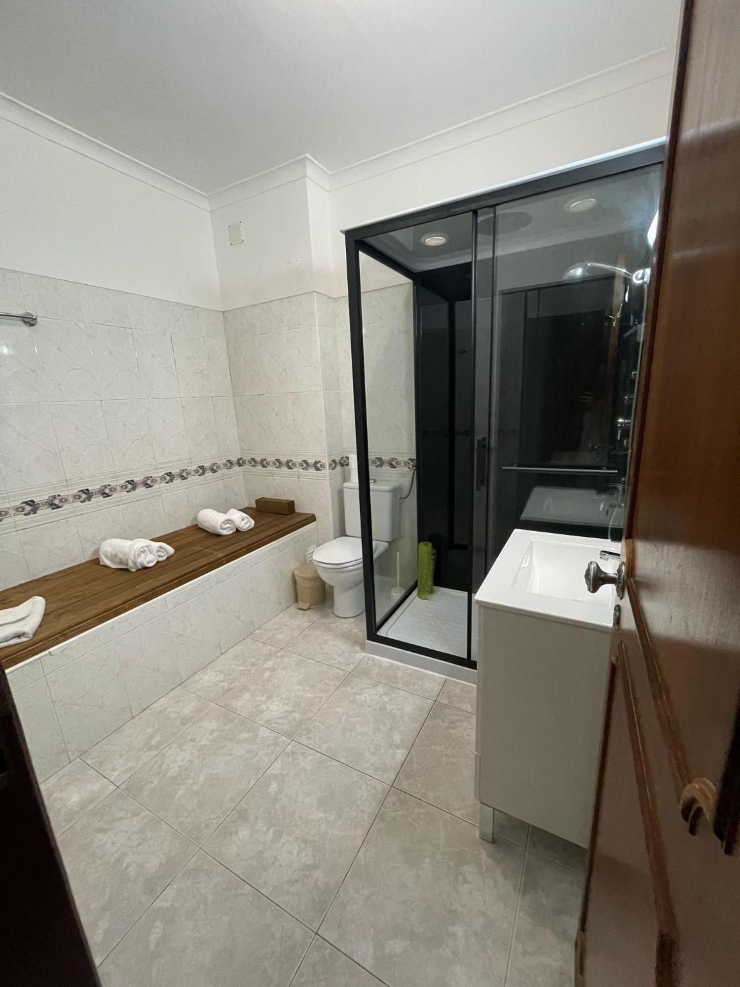 Apartamento T1 Todo Equipado البوفيرا المظهر الخارجي الصورة