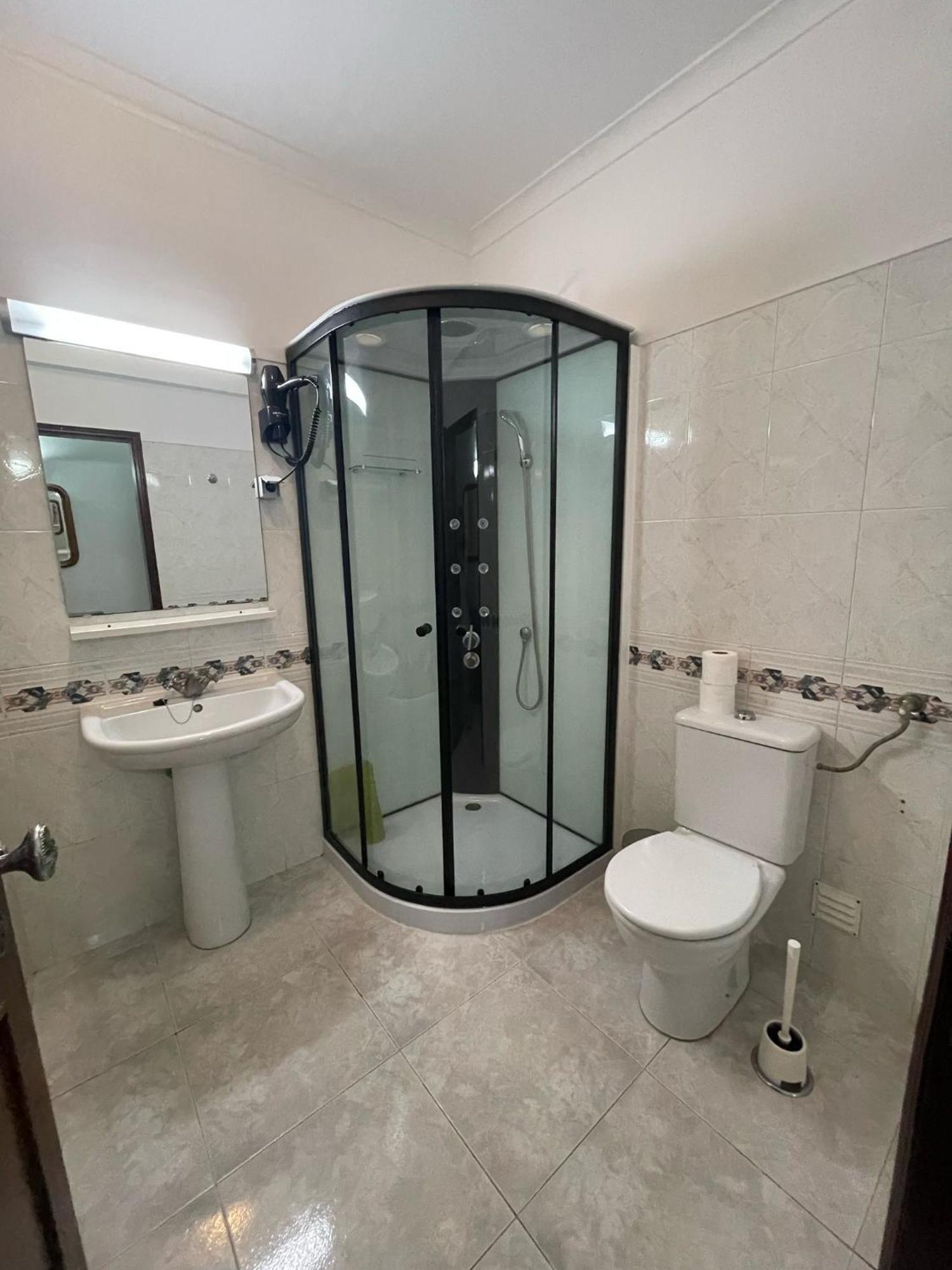 Apartamento T1 Todo Equipado البوفيرا المظهر الخارجي الصورة
